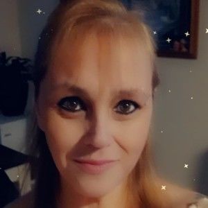 Meet your Posher, Linette